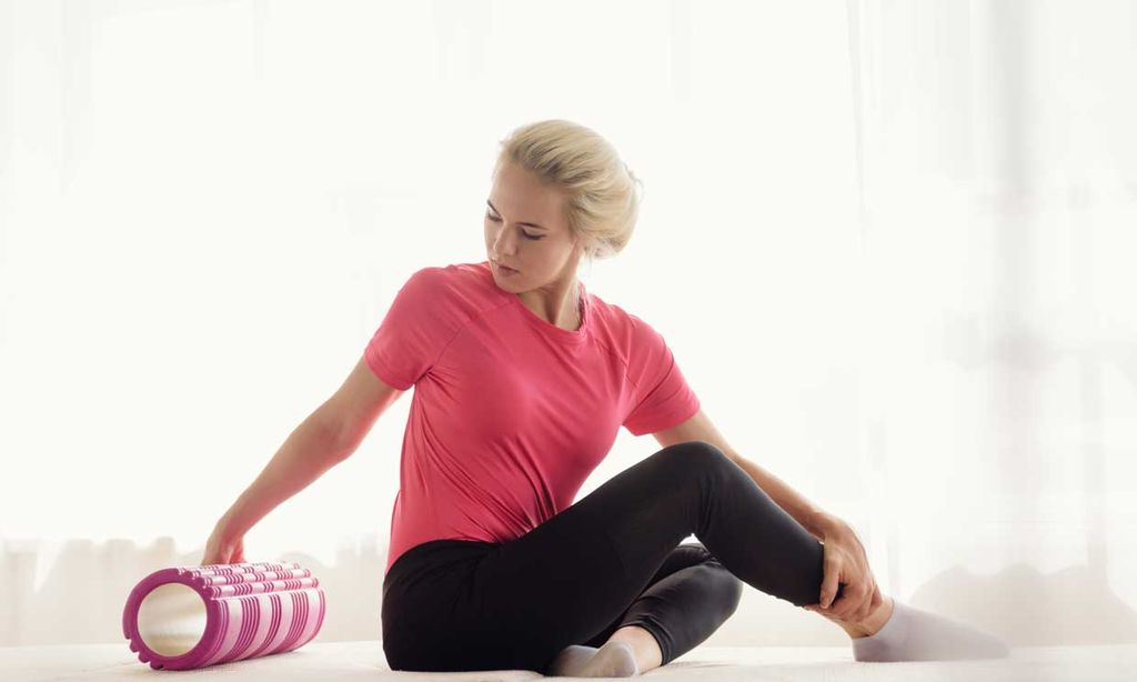 Pilates pequena pelota clase con
